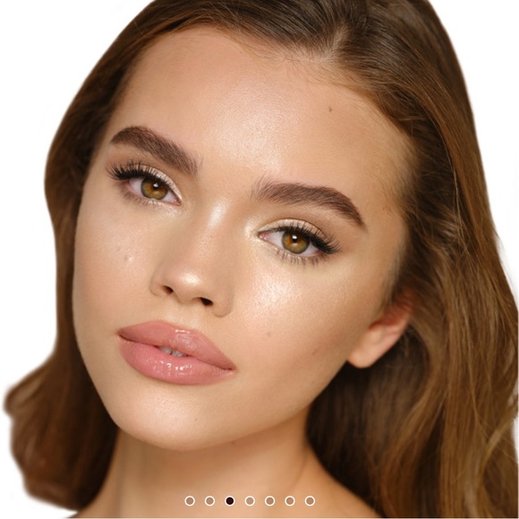 ✨ Charlotte Tilbury HOLLYWOOD GLOW GLIDE FACE ARCHITECT HIGHLIGHTER - Picture 2 of 6